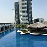 премиум с 1 спальней в Grand Sapphire * Xylophaghou