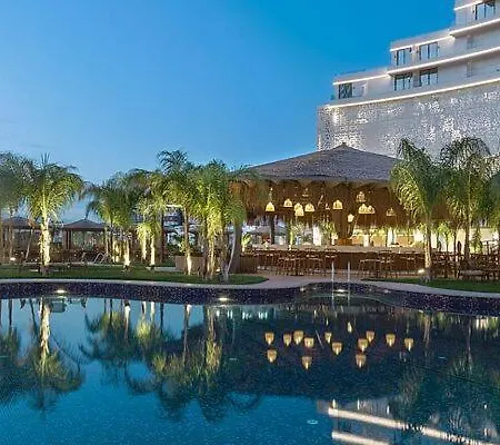 премиум с 1 спальней в Grand Sapphire *