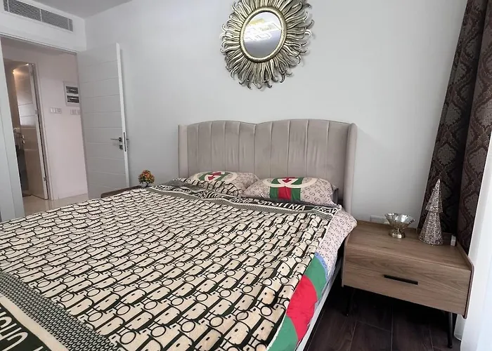 премиум с 1 спальней в Grand Sapphire Lägenhet *