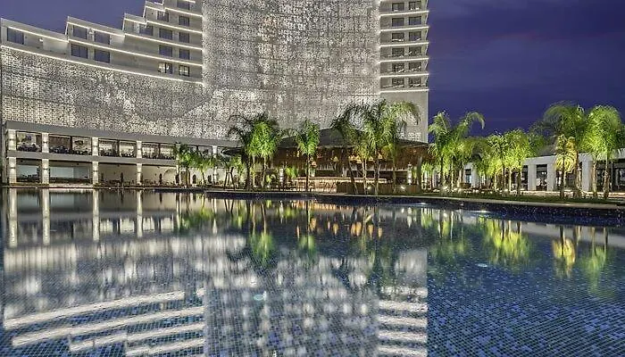 премиум с 1 спальней в Grand Sapphire Xylophaghou